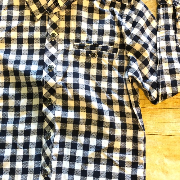 Black White Check Long Roll Tab Sleeve Button - Picture 7 of 8
